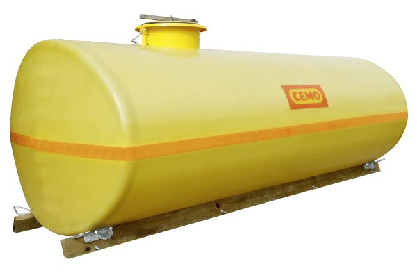 Lagertank, gelber Tank, Stahltank, orange Warnstreifen, horizontaler Tank
