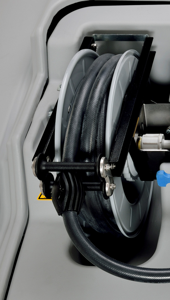 11168 Abb. ähnlich: Schlauchaufroller für CUBE-Tank mit 8 m Schlauch EPDM DN19