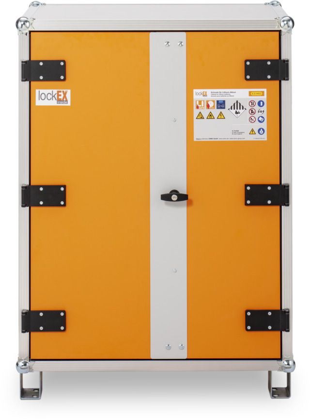 Akku-Ladeschrank 8/10 Basic 400 Volt mit lockEX2.0 und Füßen Postfach