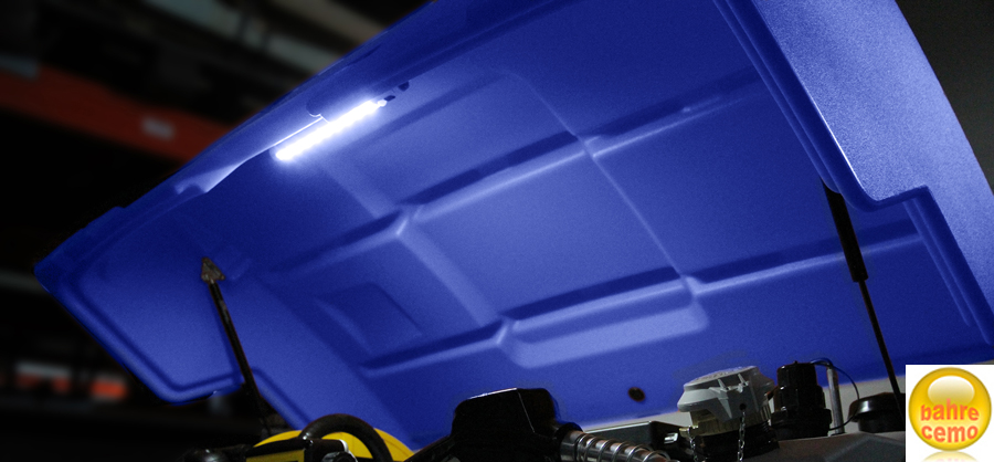 Klappdeckel blau für AdBlue® CUBE-Tanks mit 5000 Liter - Armaturenbeleuchtung nicht im Lieferumfang